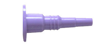 Raccord pour l'adaptation d'une seringue sur le godet d'une sonde